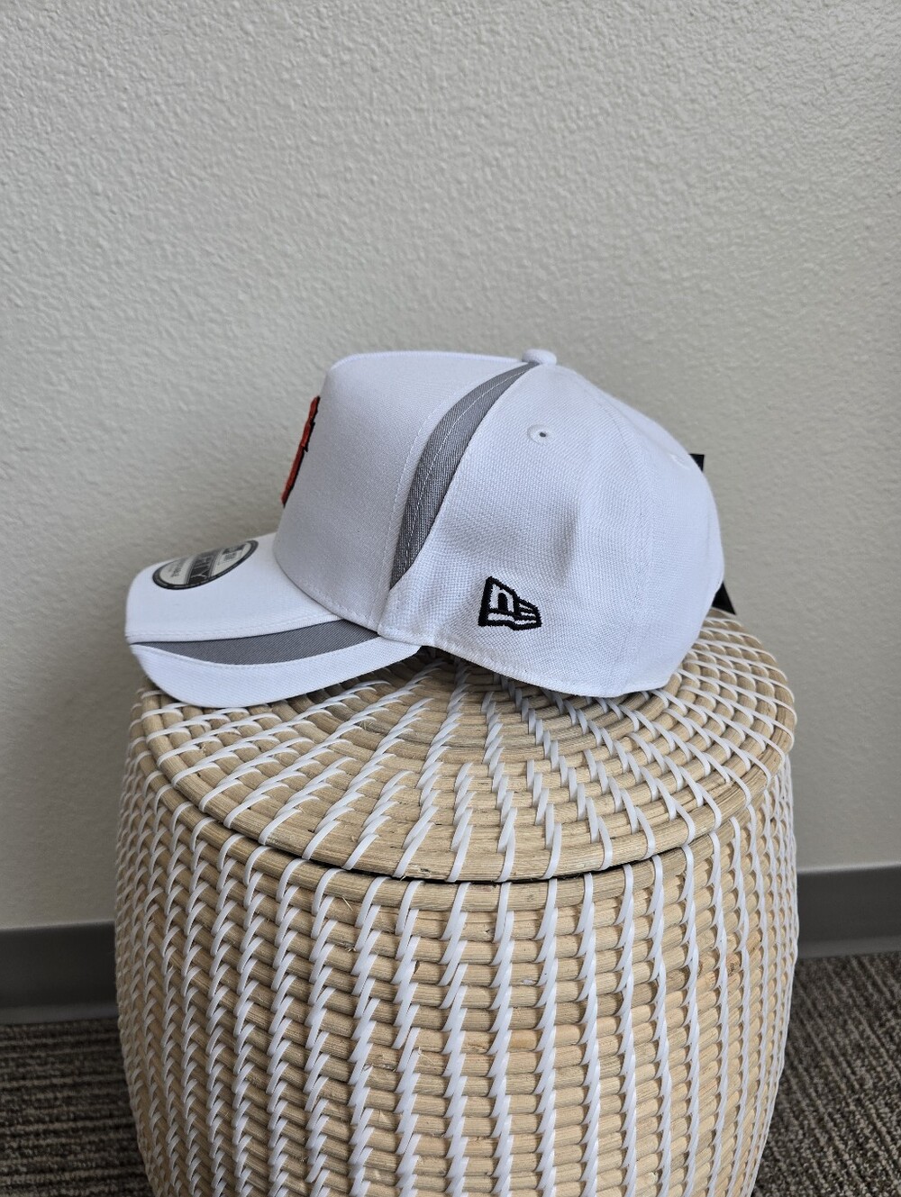 Palace SF Giants New Era 9forty A-Frame White Baseball Cap One Size Unisex NWT - Picture 3 of 6